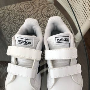 New without box! Toddler Adidas sneakers- child size 7